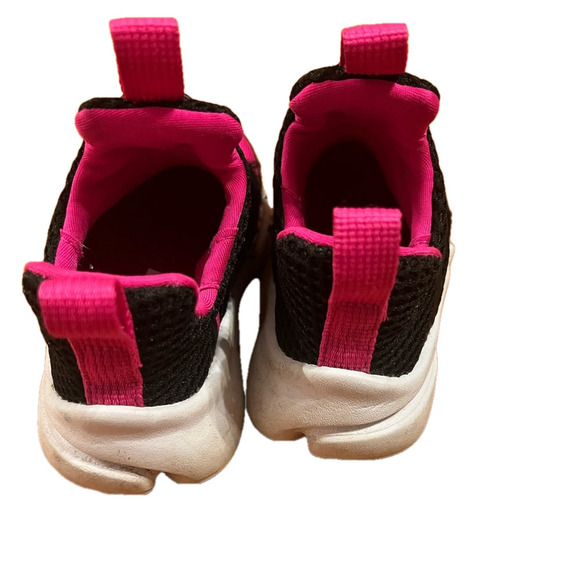 NIKE kids sneakers - Picture 3 of 5